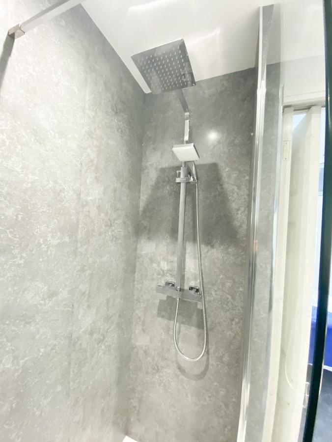 Harbourside House - Great Location - Parking - 2 En-Suites - Sleeps 5 Plus 1 Poole Exteriér fotografie