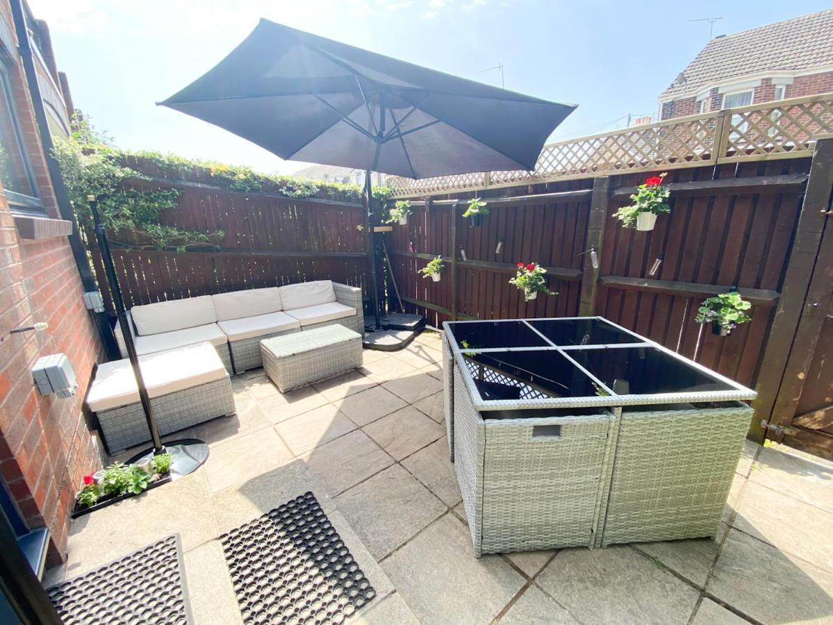 Harbourside House - Great Location - Parking - 2 En-Suites - Sleeps 5 Plus 1 Poole Exteriér fotografie